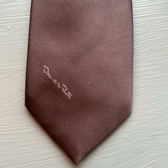 OSCAR DE LA RENTA DESIGNER TIE (OS) - Picture 3 of 6